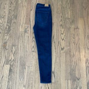 High waisted American eagle jeans